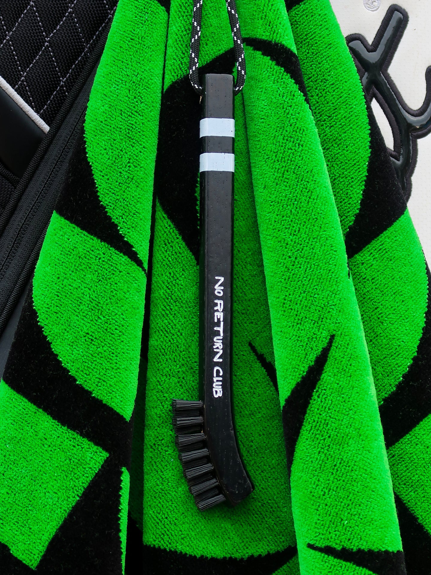 Hickory Brush Groove Cleaner